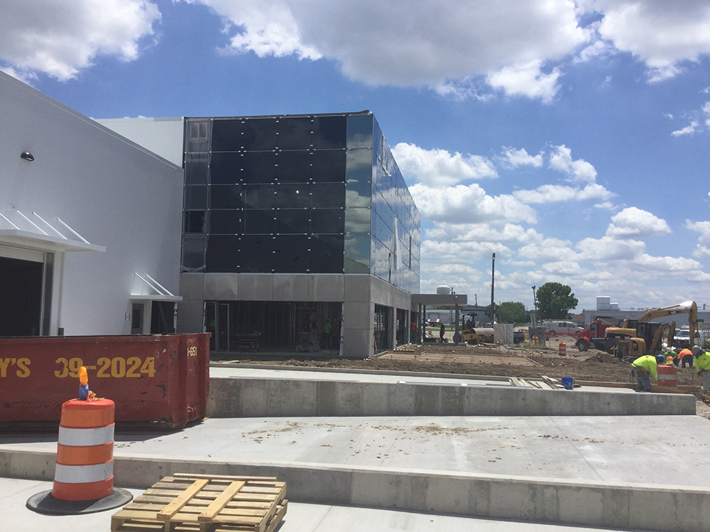 Curtain Wall Glass Finishing Up At Endress Hauser Wetzer In