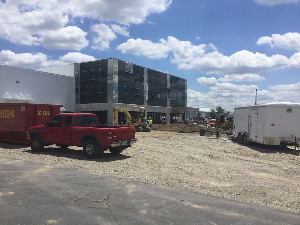 Curtain Wall Glass Finishing Up At Endress Hauser Wetzer In